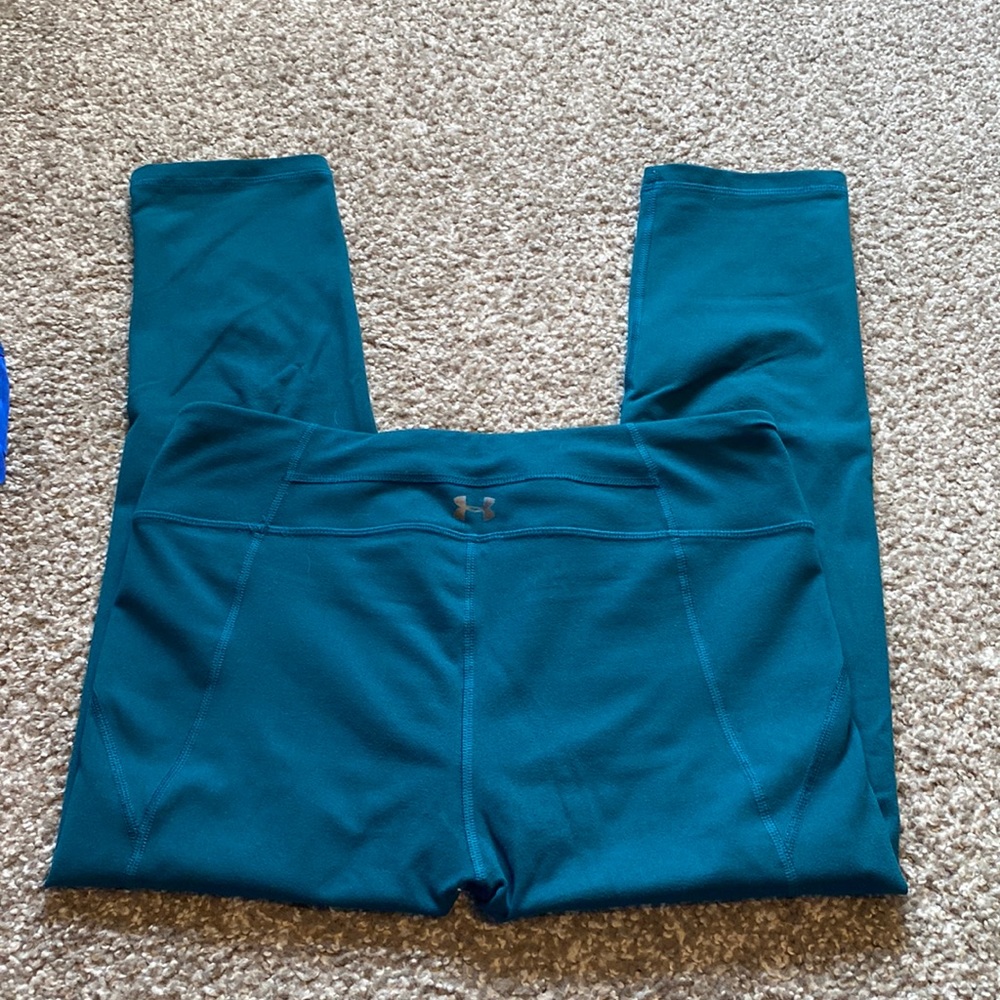 Under armour capri leggings